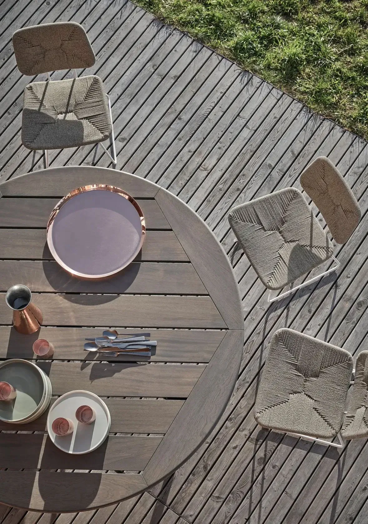 Zefiro Round Outdoor - Flexform w Mesmetric