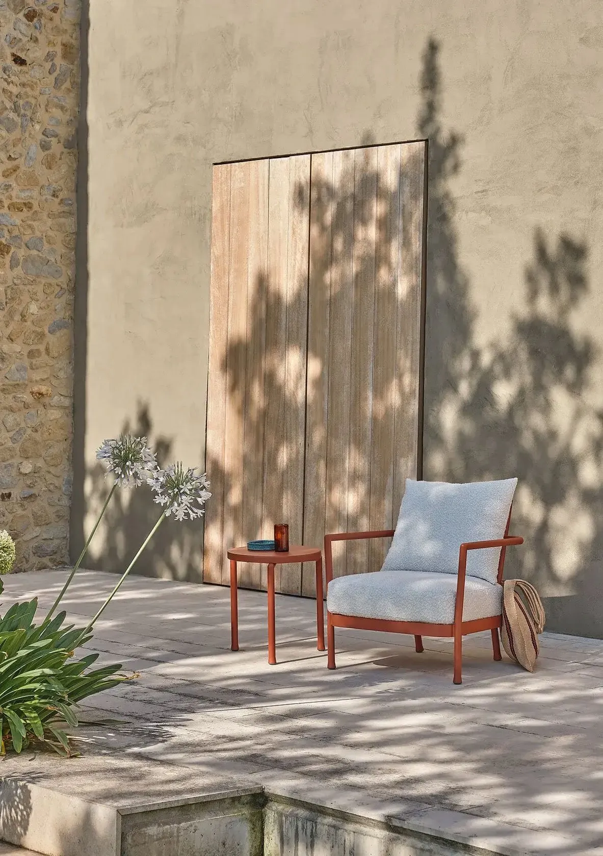 Camargue Armchair Outdoor - Flexform w Mesmetric