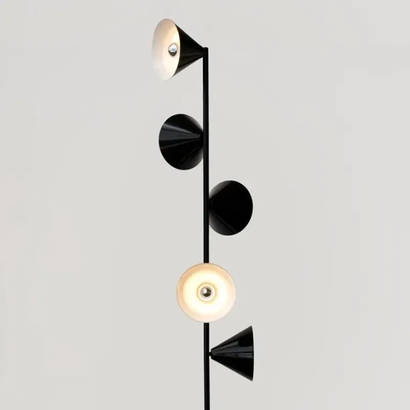 Vertical One - Atelier Areti w Mesmetric