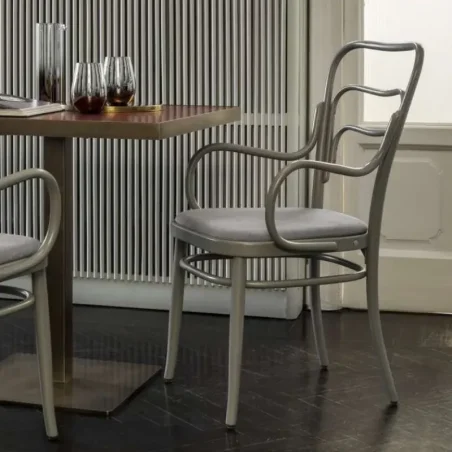 Vienna 144 Seat Upholstery & Arms - Gebrüder Thonet Vienna w Mesmetric