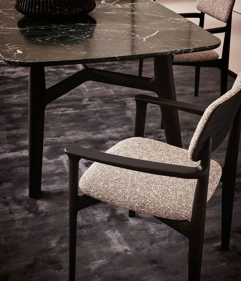 Curve Arms Upholstered - Poliform w Mesmetric