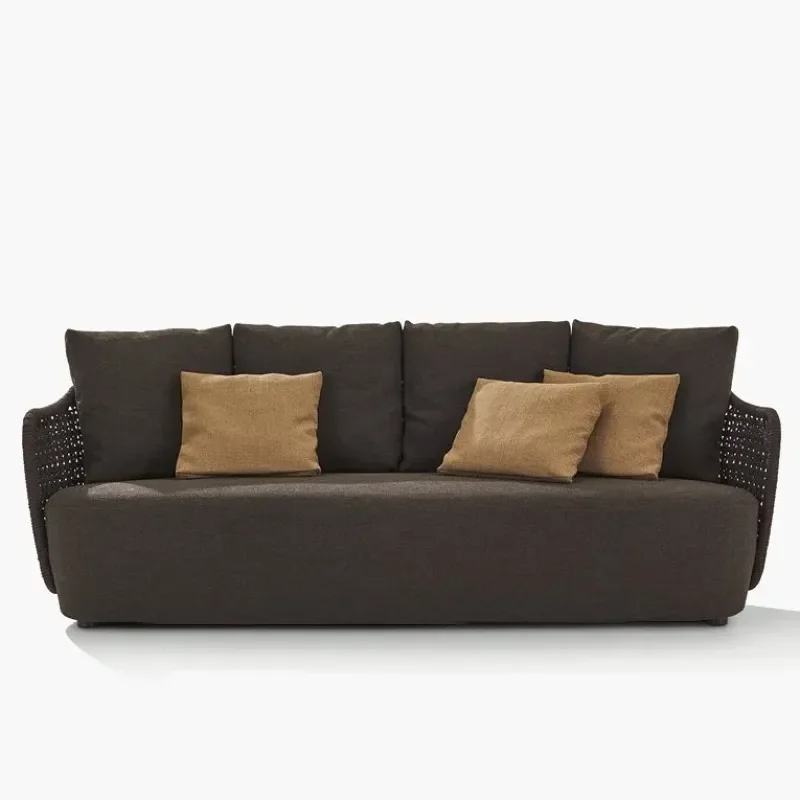 Mad Out Sofa Outdoor