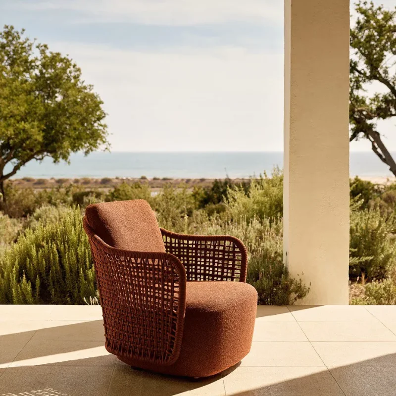 Mad Out Armchair Outdoor