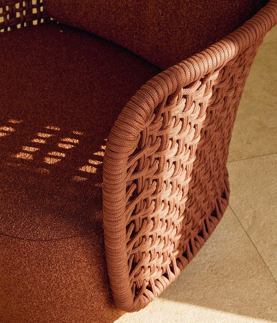 Mad Out Armchair Outdoor