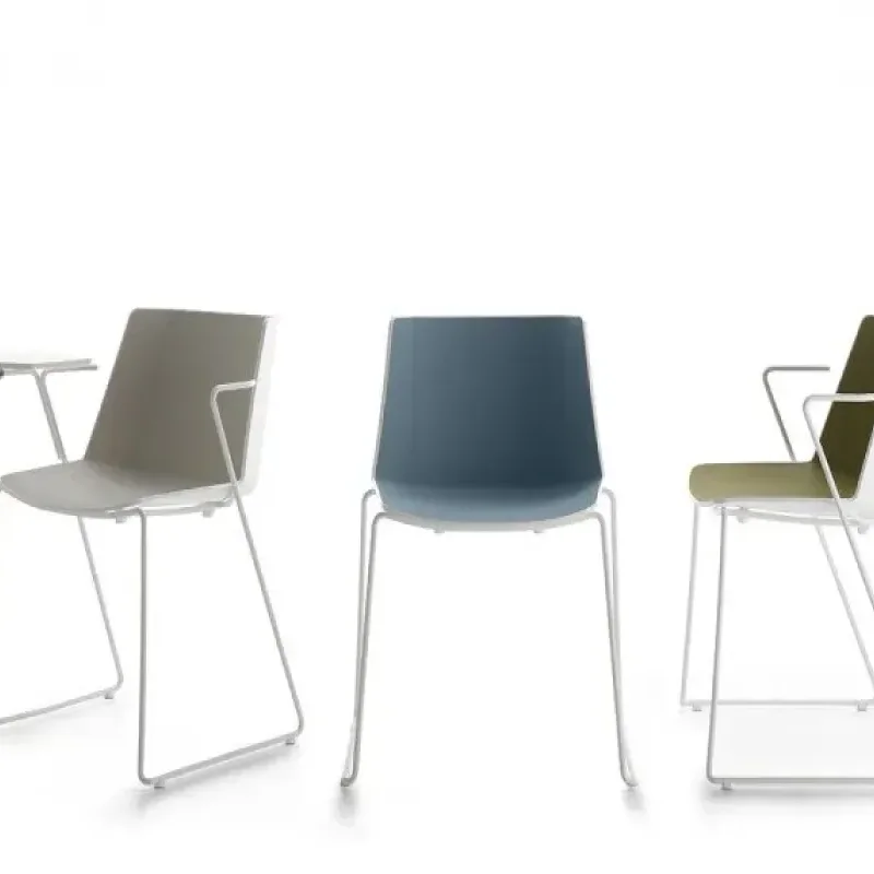 Aiku Sled Base With Arms – MDF Italia at Mesmetric