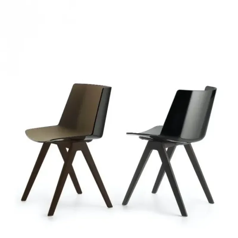 Aiku Wood Tapered Base - MDF Italia w Mesmetric
