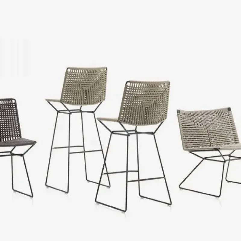 Neil Twist Chair - MDF Italia w Mesmetric