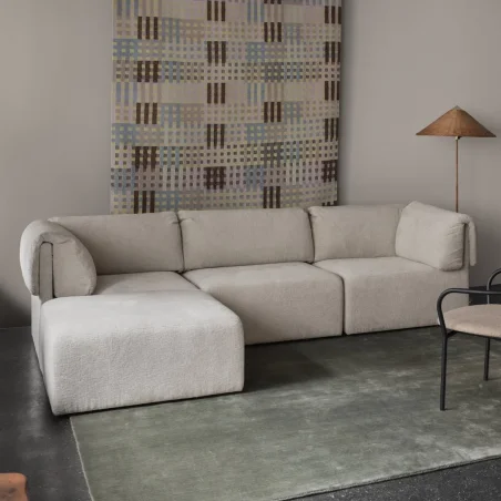Wonder 3-seater with chaise longue – Gubi.dk at Mesmetric