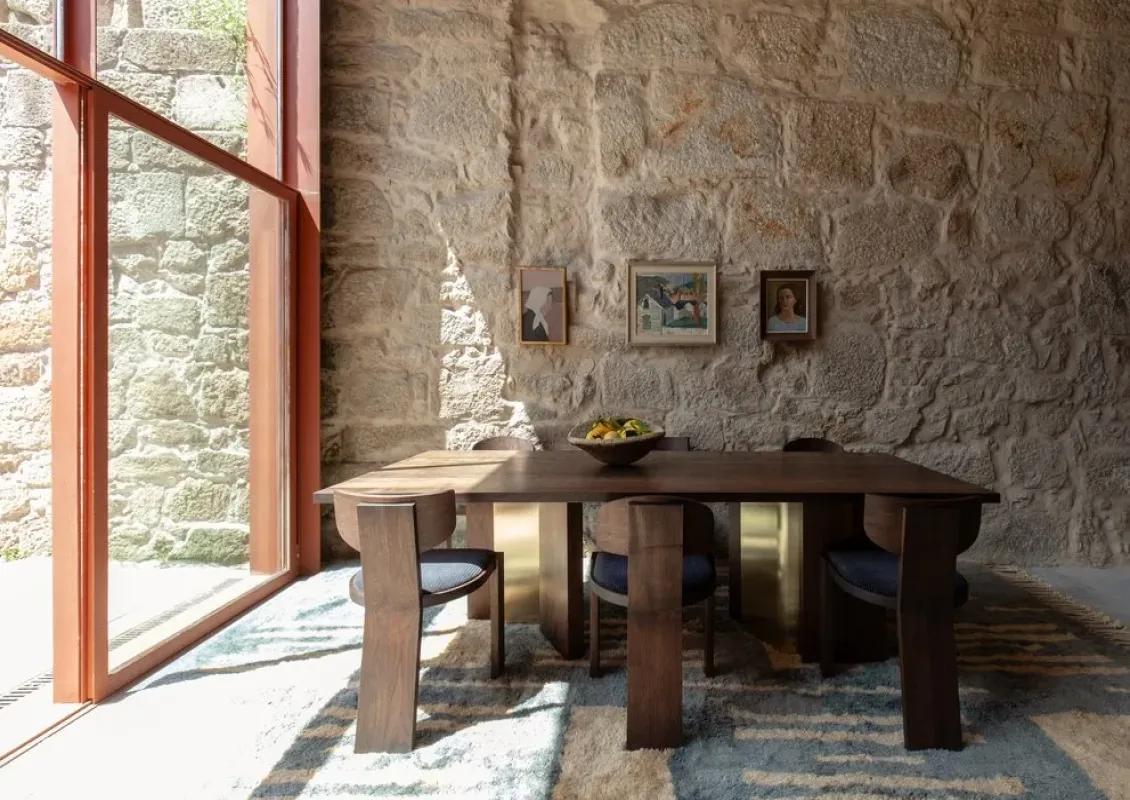 170B Izar Dining Table With Brass