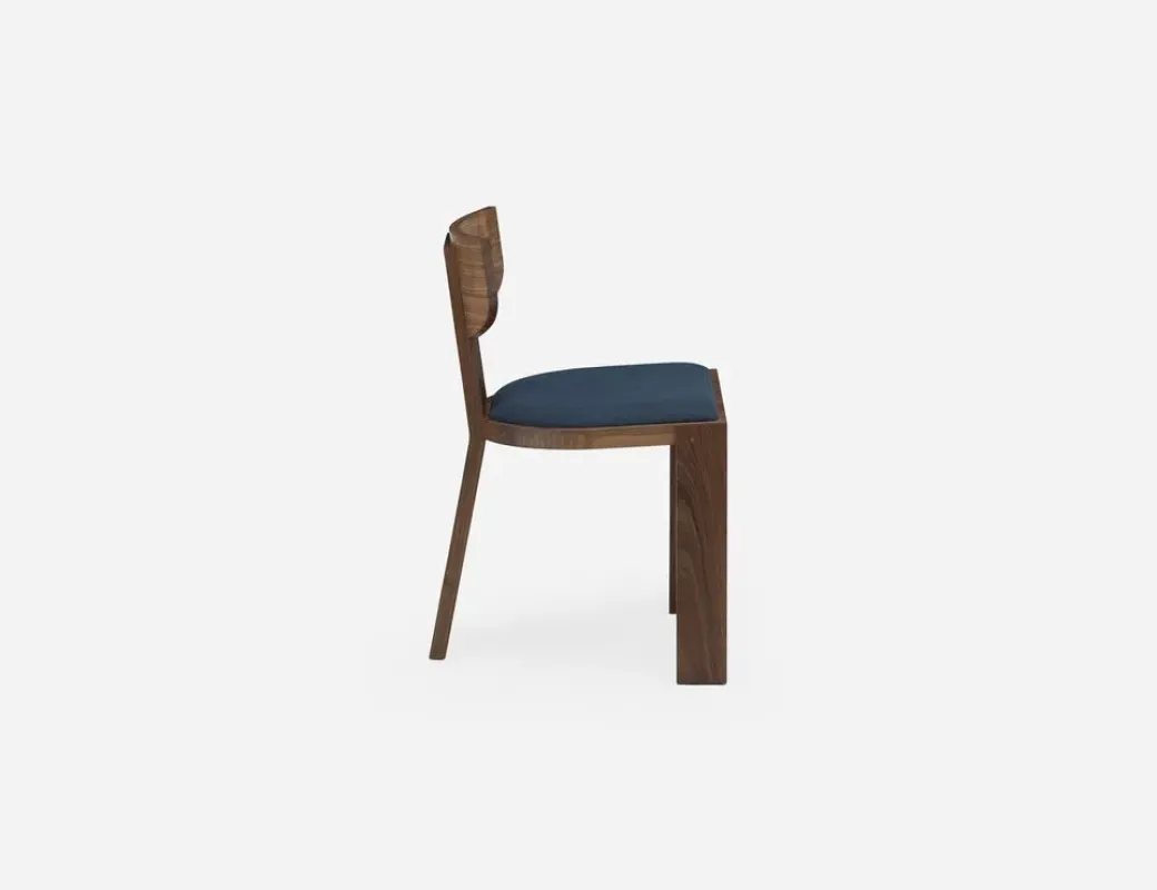 171Y Vega B Chair – De La Espada at Mesmetric