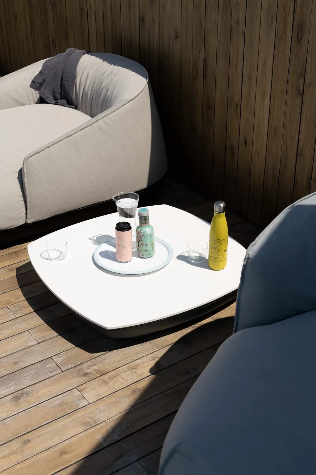 Brioni Outdoor – Kristalia at Mesmetric
