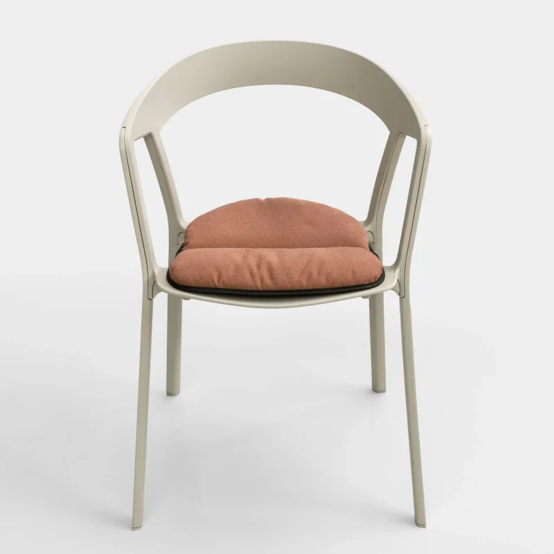 Compas Cushion - Kristalia w Mesmetric