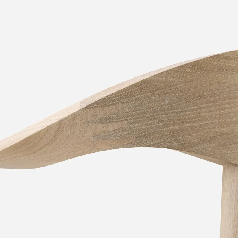 349G Manta Dining Chair – De La Espada at Mesmetric