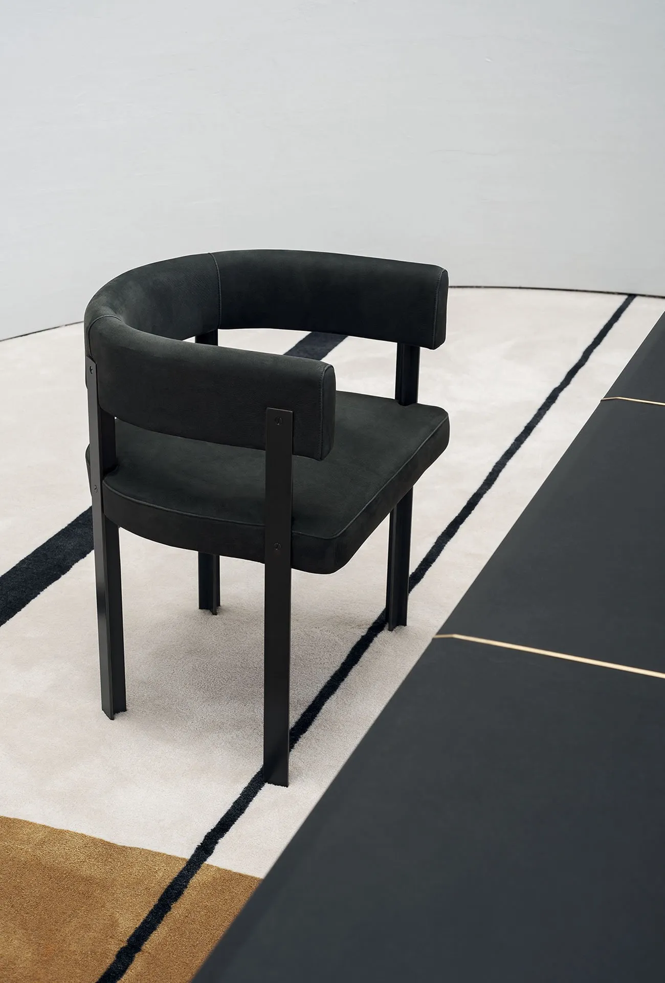 T Chair