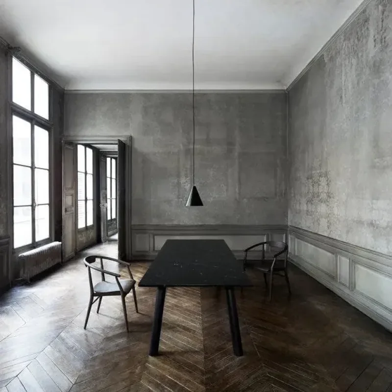 Bull - B&B Italia w Mesmetric