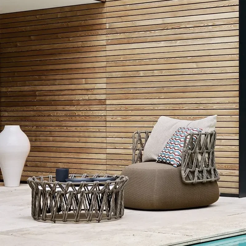 Butterfly Outdoor - B&B Italia Outdoor w Mesmetric