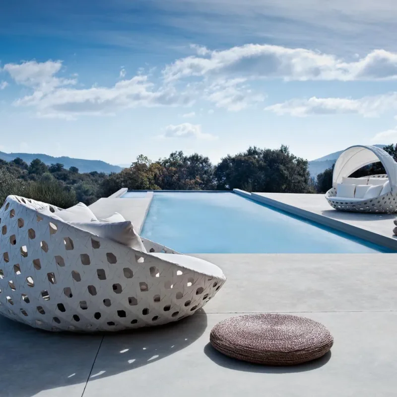Canasta – B&B Italia Outdoor at Mesmetric