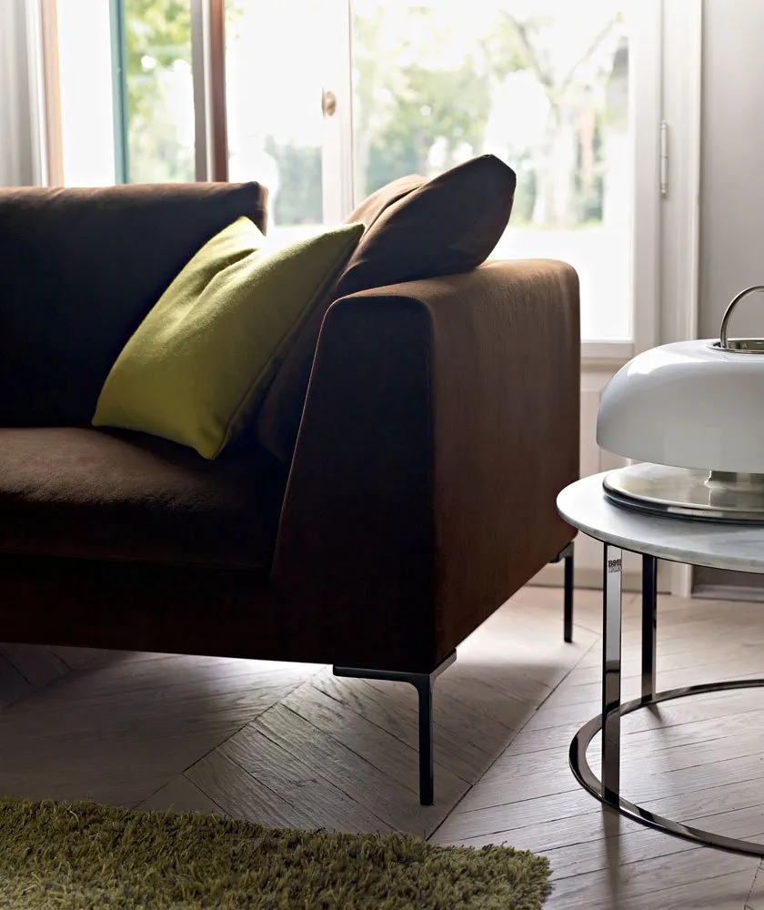 Charles - B&B Italia w Mesmetric