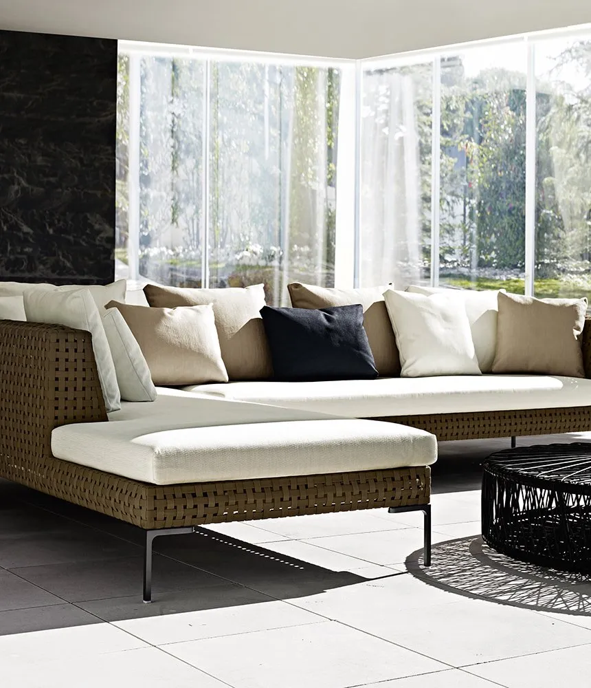 Charles Outdoor - B&B Italia Outdoor w Mesmetric