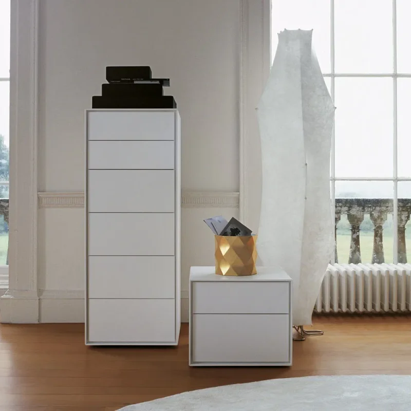 Dado - B&B Italia w Mesmetric