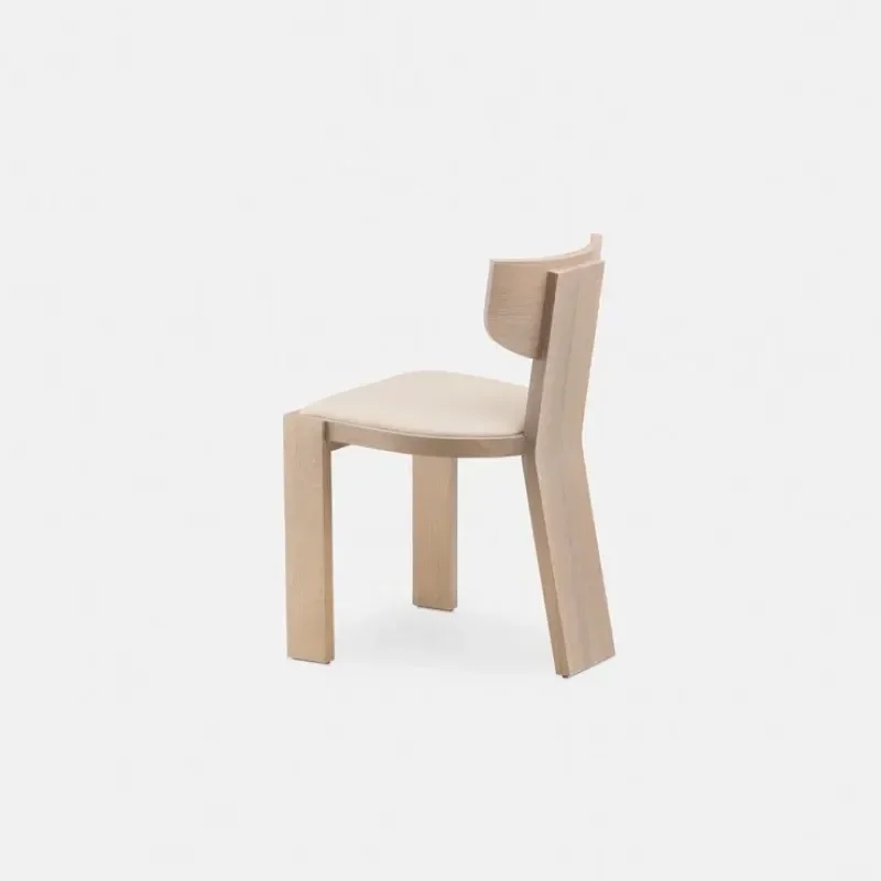 171Y Vega B Chair – De La Espada at Mesmetric