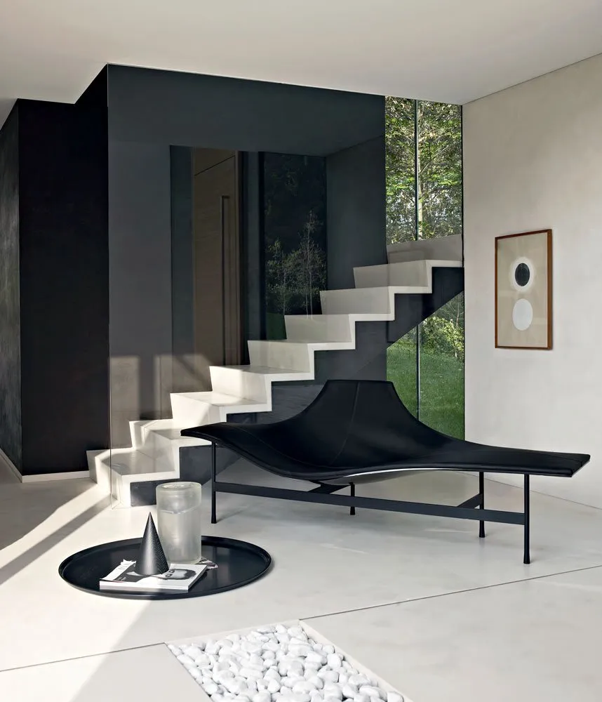 Terminal 1 - B&B Italia w Mesmetric