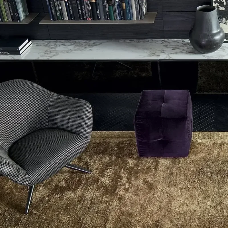 Mad Swivel – Poliform at Mesmetric