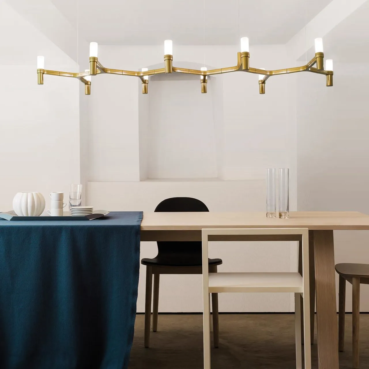 Crown Plana Linea - Nemo Lighting w Mesmetric