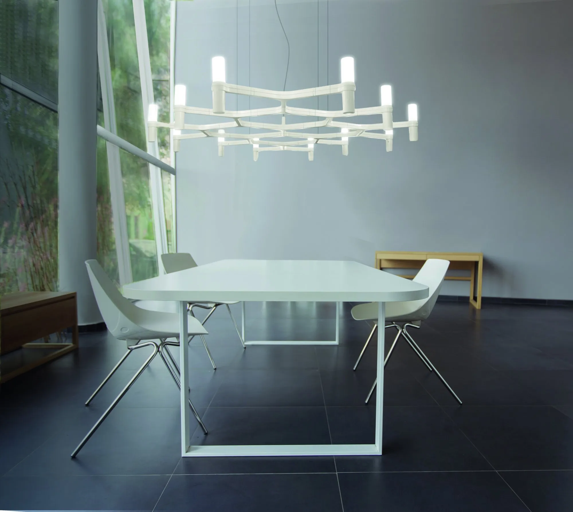 Crown Plana Mega - Nemo Lighting w Mesmetric