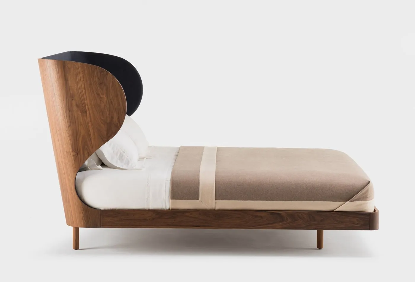 265 Suite Bed – De La Espada at Mesmetric