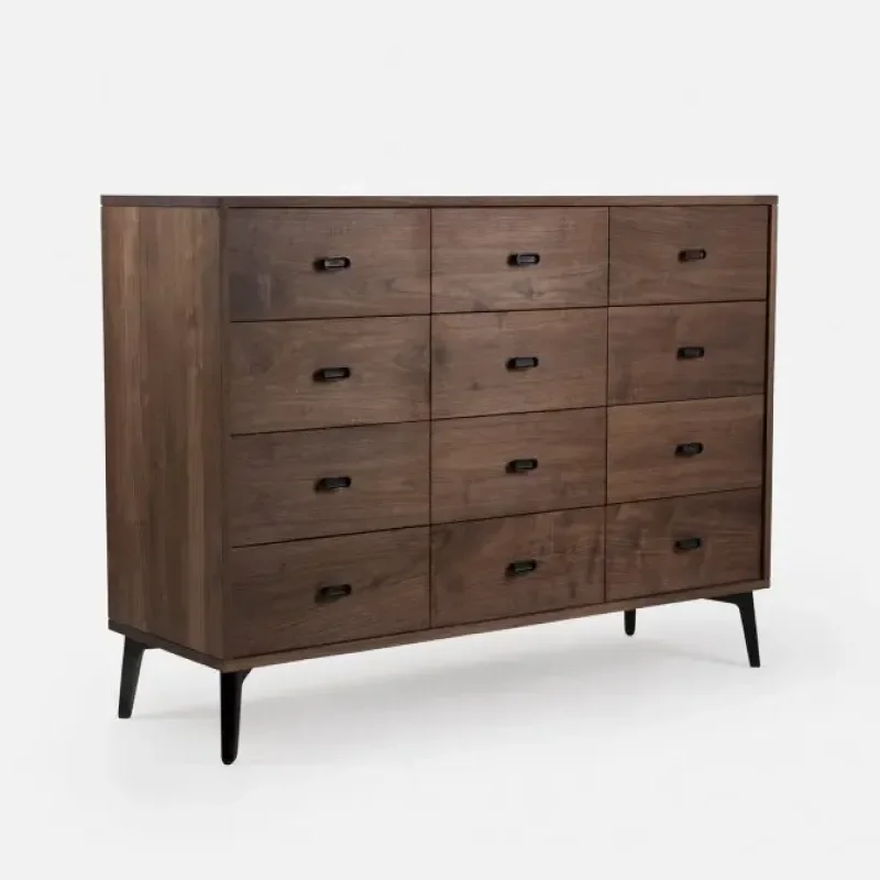 368 Mcqueen Large Chest – De La Espada at Mesmetric