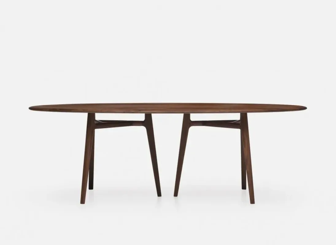 752 Solo Dining Table - De La Espada w Mesmetric