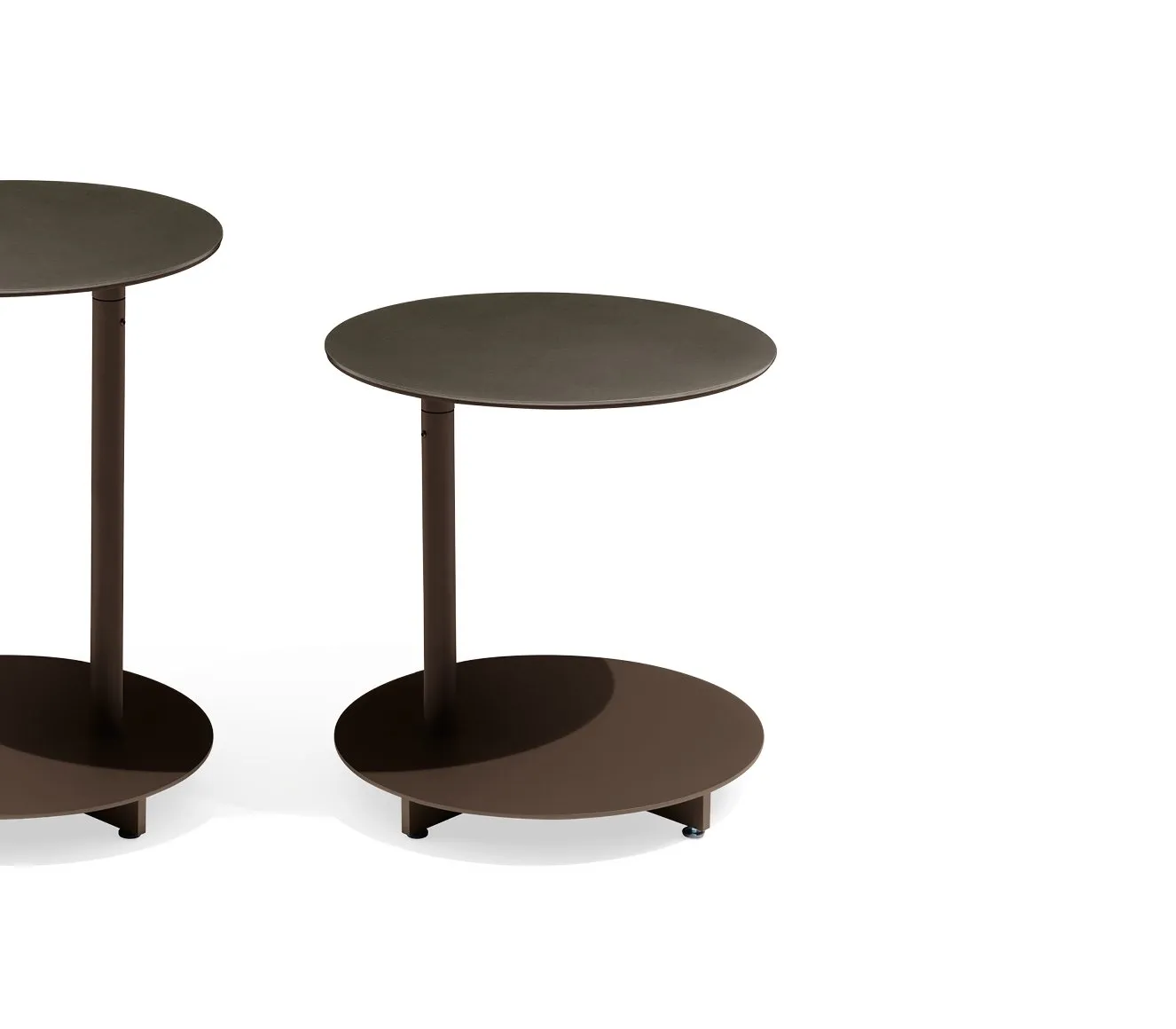 Apsara Round Outdoor - Giorgetti w Mesmetric