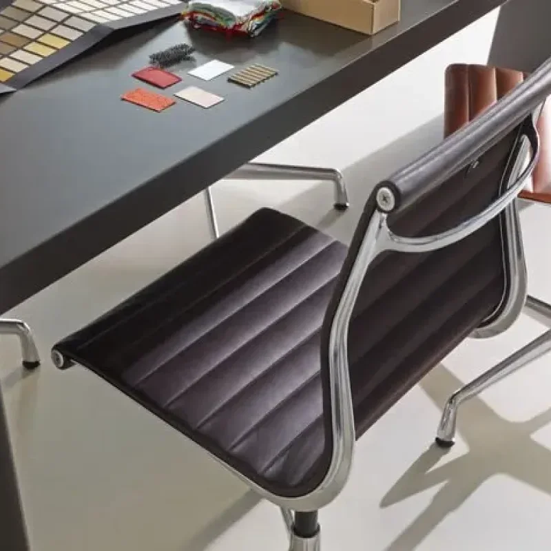 Aluminium Group EA 101 – Vitra at Mesmetric