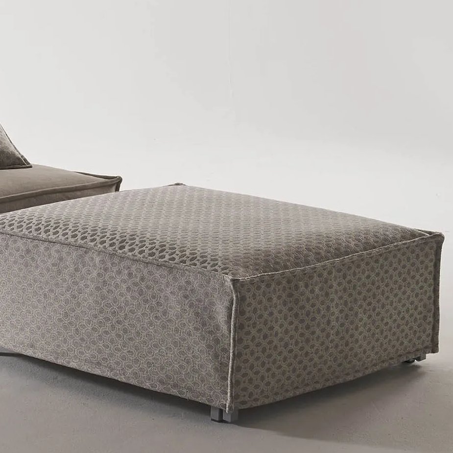 Tommy Pouf – Milano Bedding® at Mesmetric
