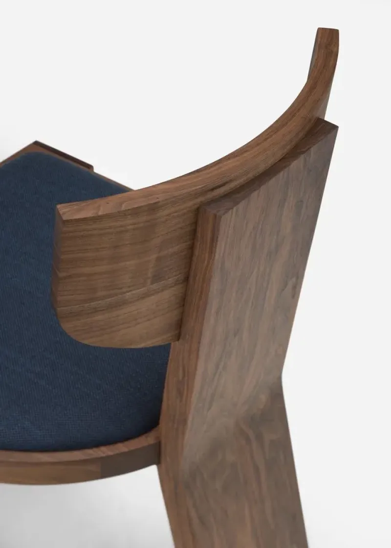 171Y Vega B Chair – De La Espada at Mesmetric
