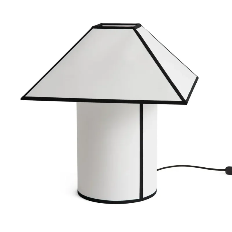 Ava Pyramid Table