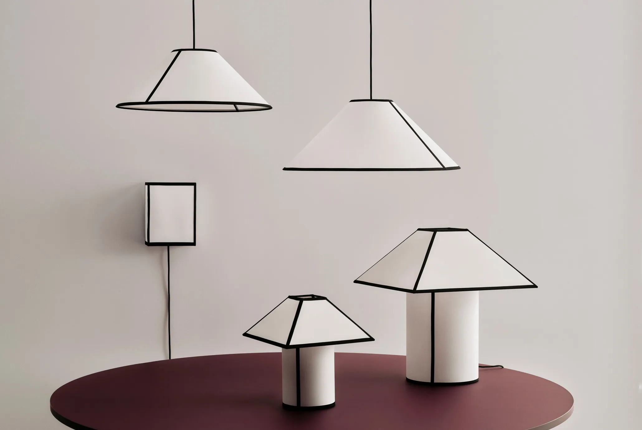 Ava Pyramid Table