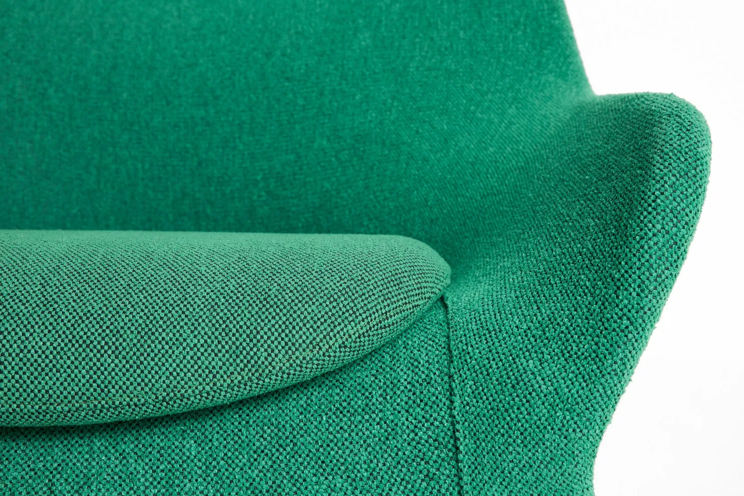 O2 Lounge Chair – Hay at Mesmetric