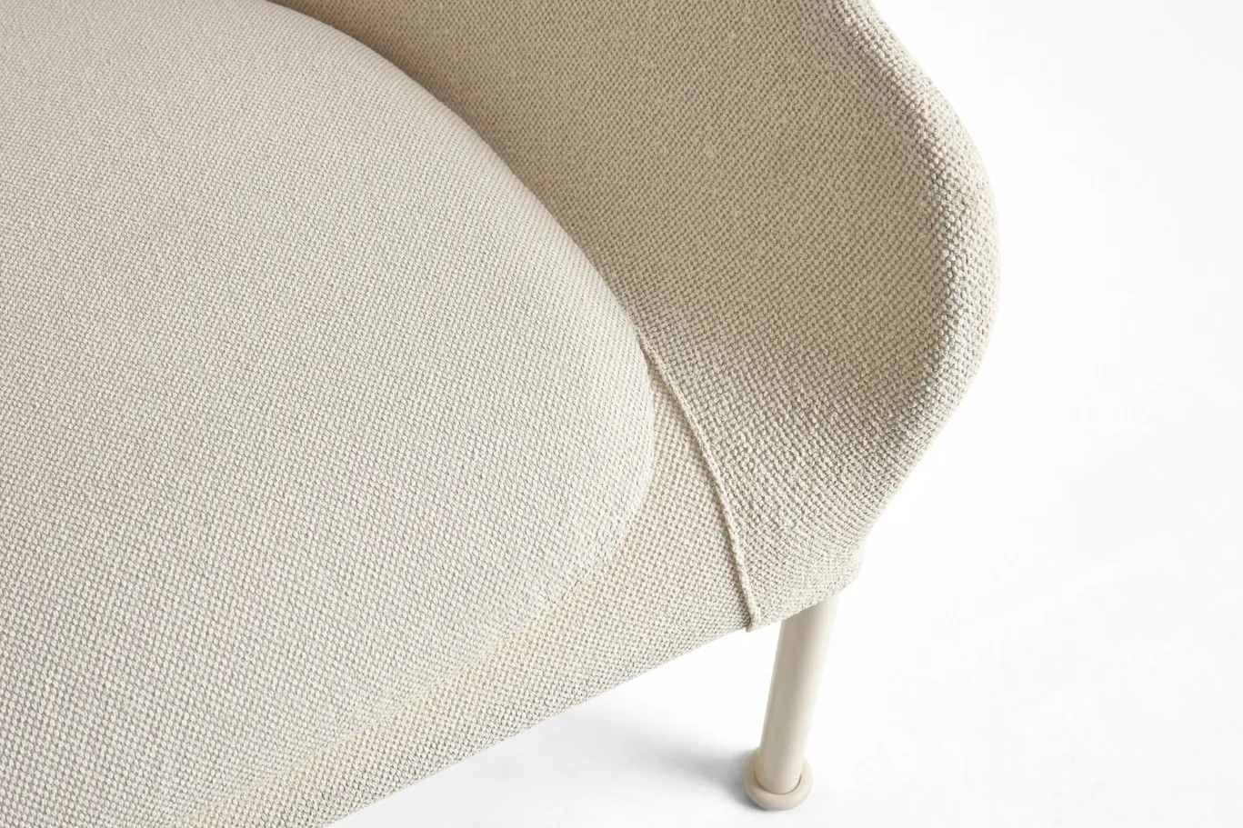 O2 Lounge Chair – Hay at Mesmetric