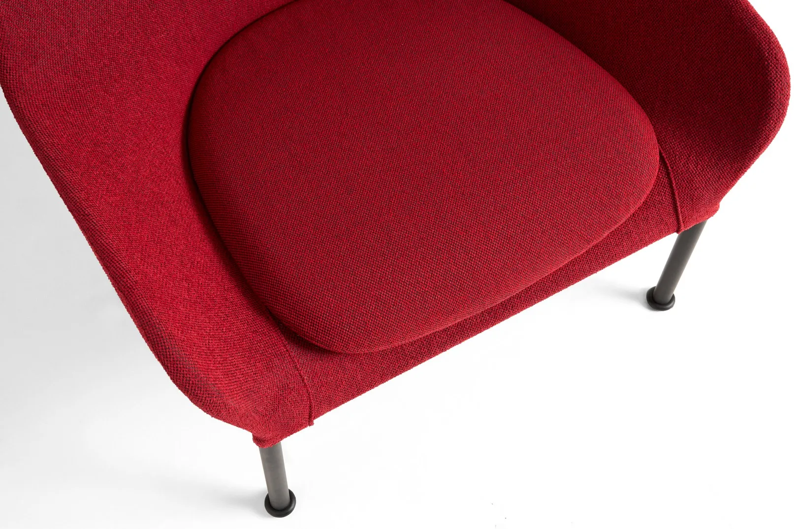 O2 Lounge Chair – Hay at Mesmetric