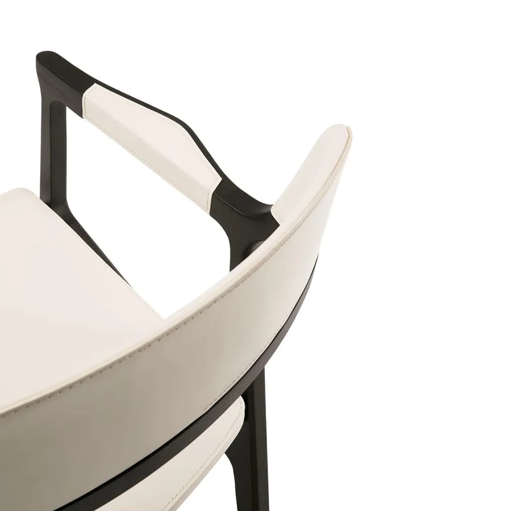 Alexa Arms - Giorgetti w Mesmetric