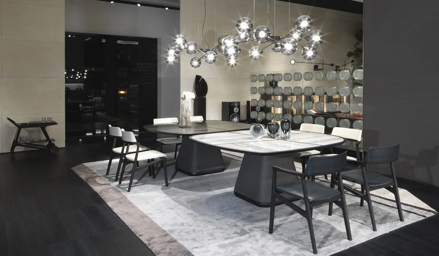Alexa Arms - Giorgetti w Mesmetric