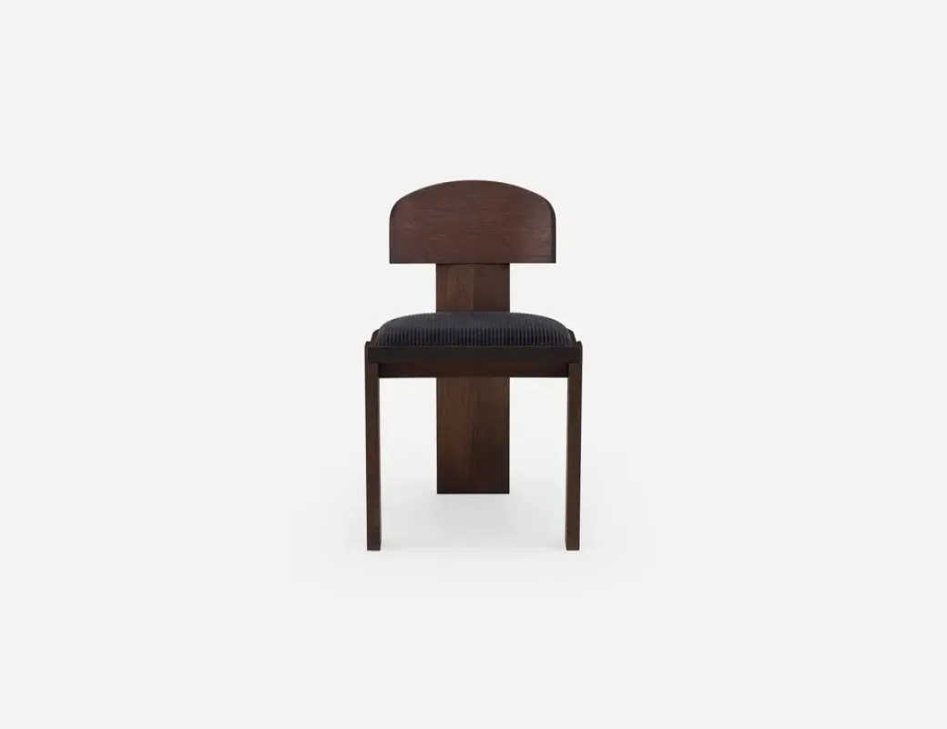 171Z Vega A Chair - De La Espada w Mesmetric