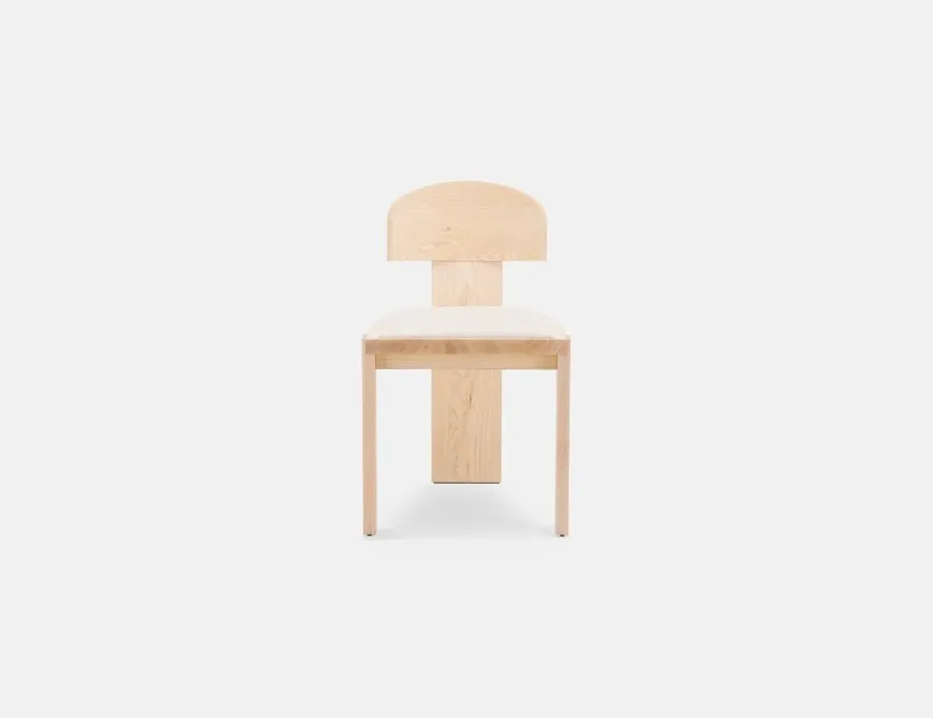 171Z Vega A Chair - De La Espada w Mesmetric