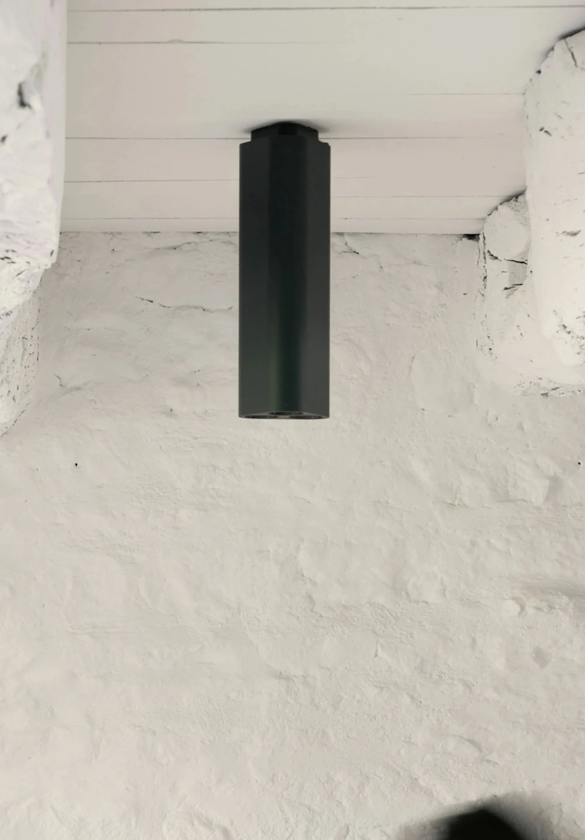 Emi Ceiling