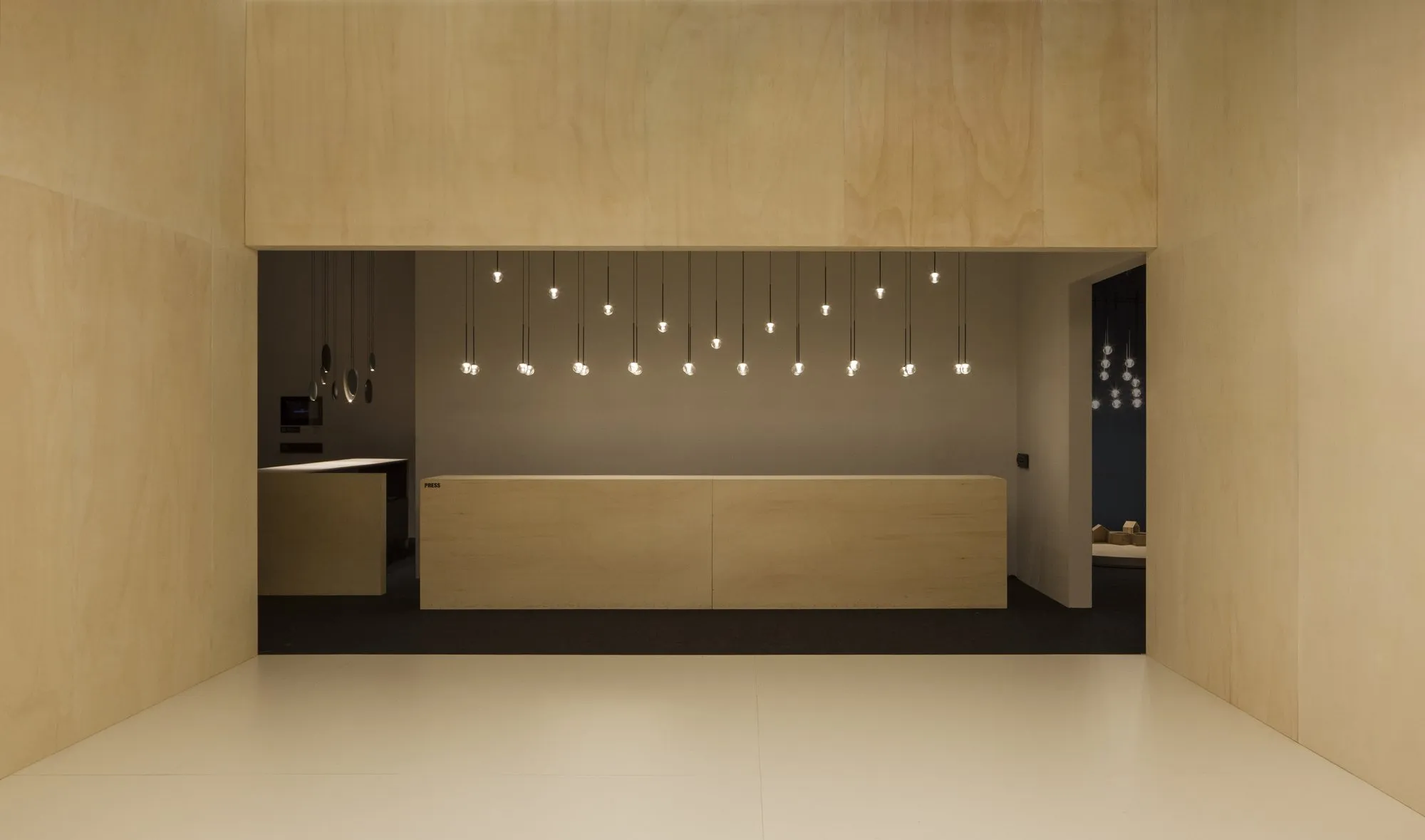 Algorithm 0820 - Vibia w Mesmetric