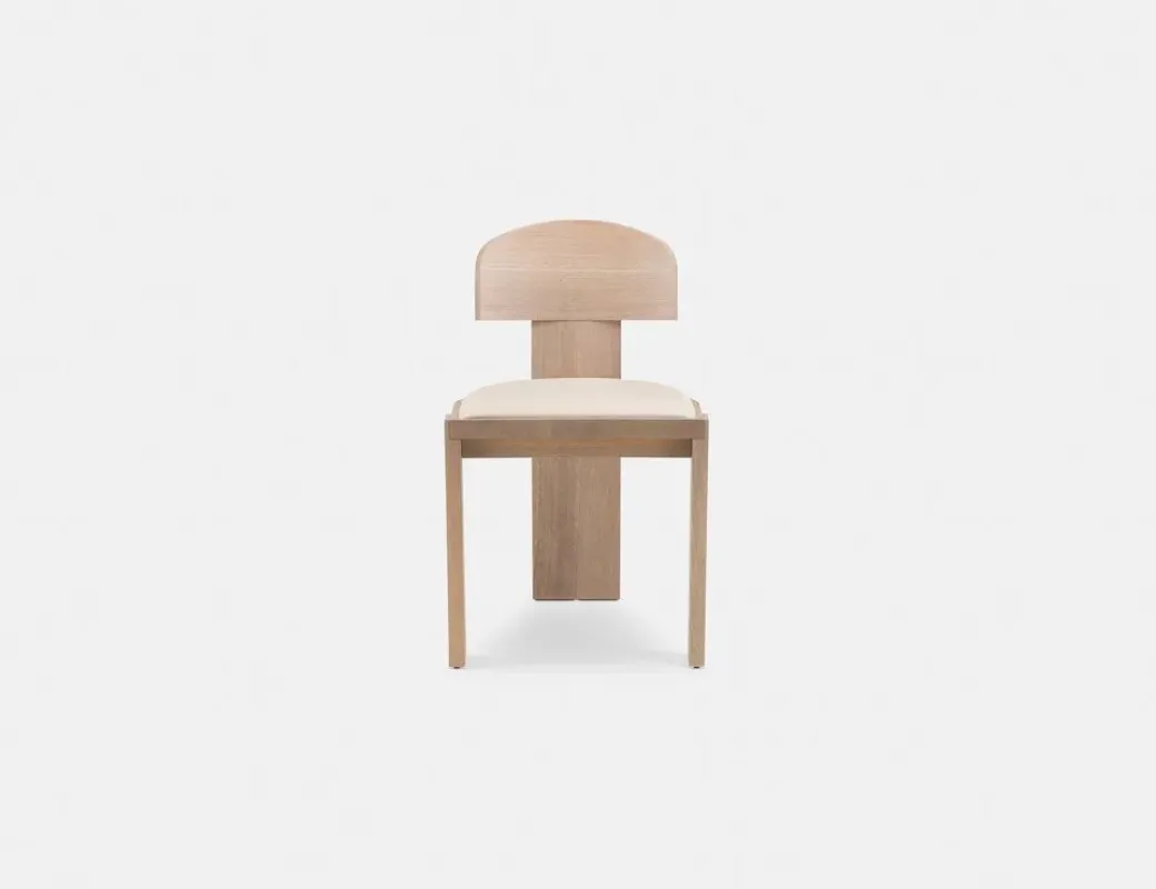 171Z Vega A Chair - De La Espada w Mesmetric
