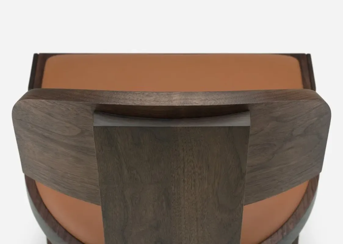 171Z Vega A Chair - De La Espada w Mesmetric