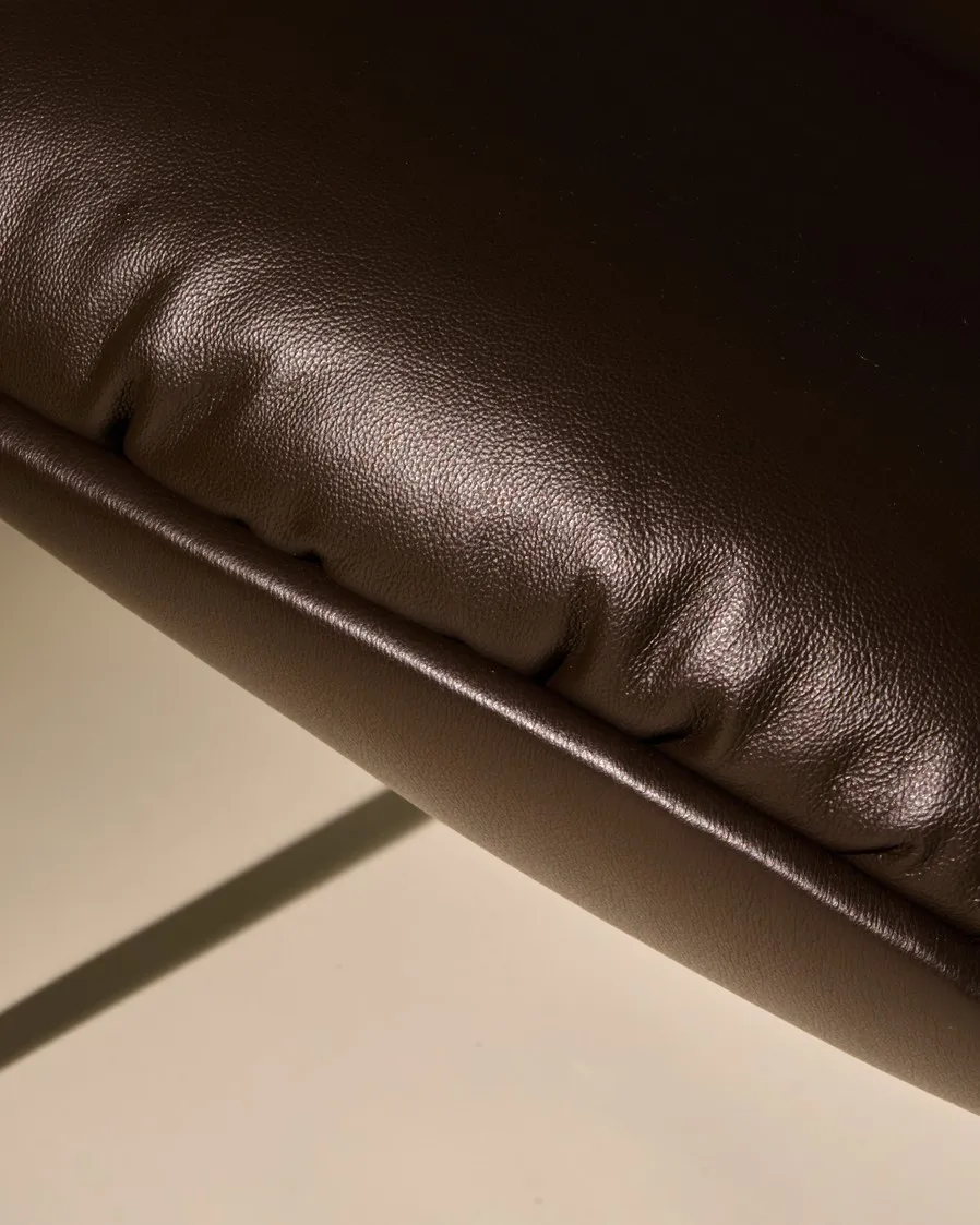 Beetle Soft Lounge – Gubi.dk at Mesmetric